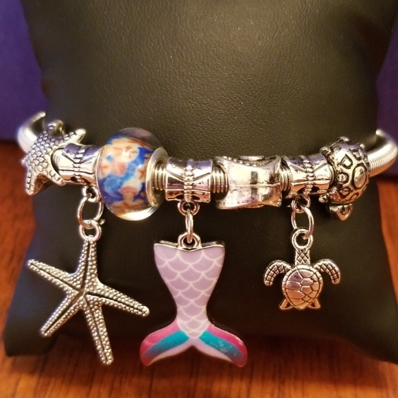 Mermaid Sea Creature Expandable Bracelet - Picture 1 of 1